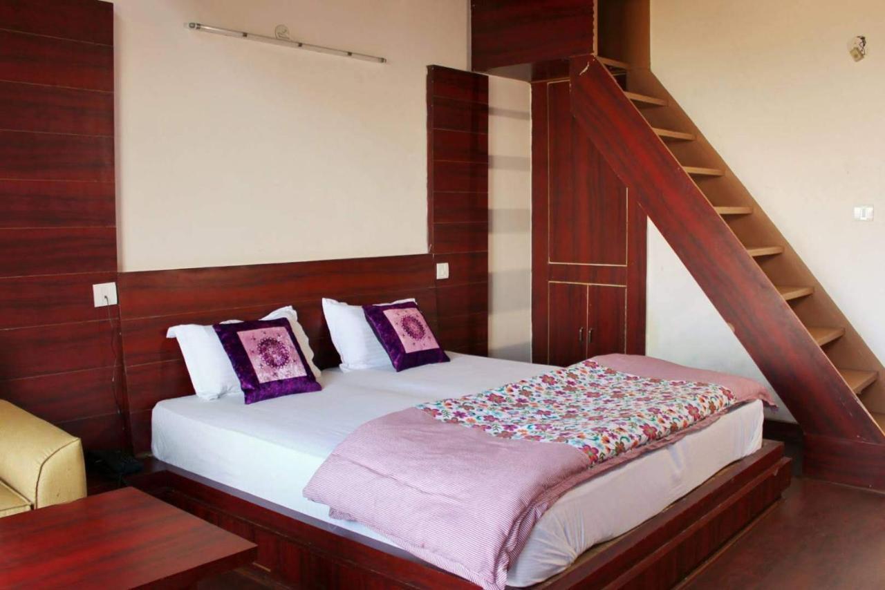 Grand Himalayan Hotels & Resorts Mukteshwar Ngoại thất bức ảnh